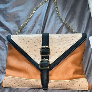 Steve Madden Tan and Black Clutch with Gold Chain